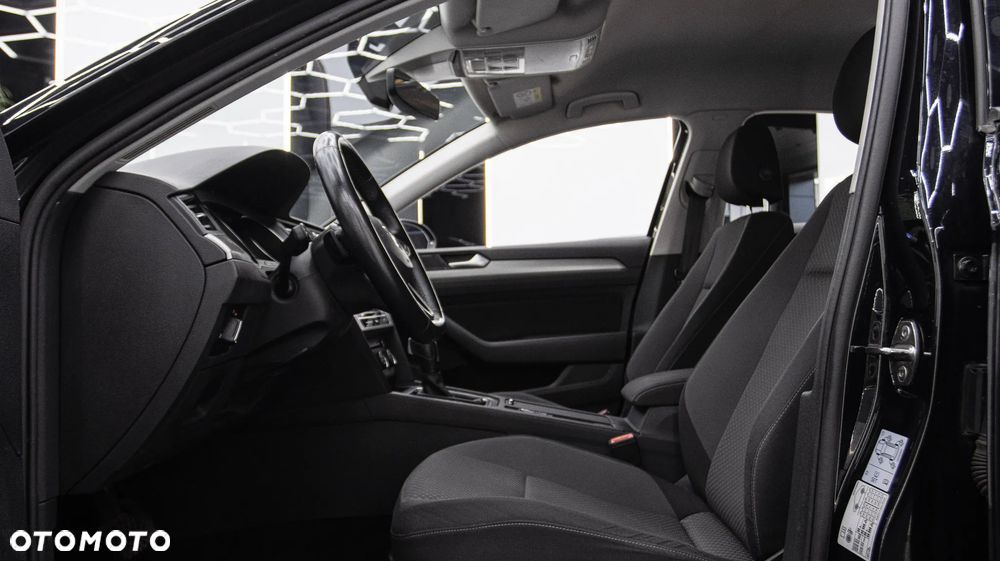 Volkswagen Passat 1.5 TSI EVO Essence DSG - 12