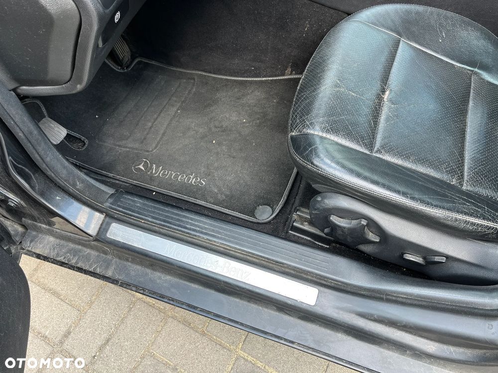 Mercedes-Benz Klasa C 220 CDI Automatik Avantgarde - 20