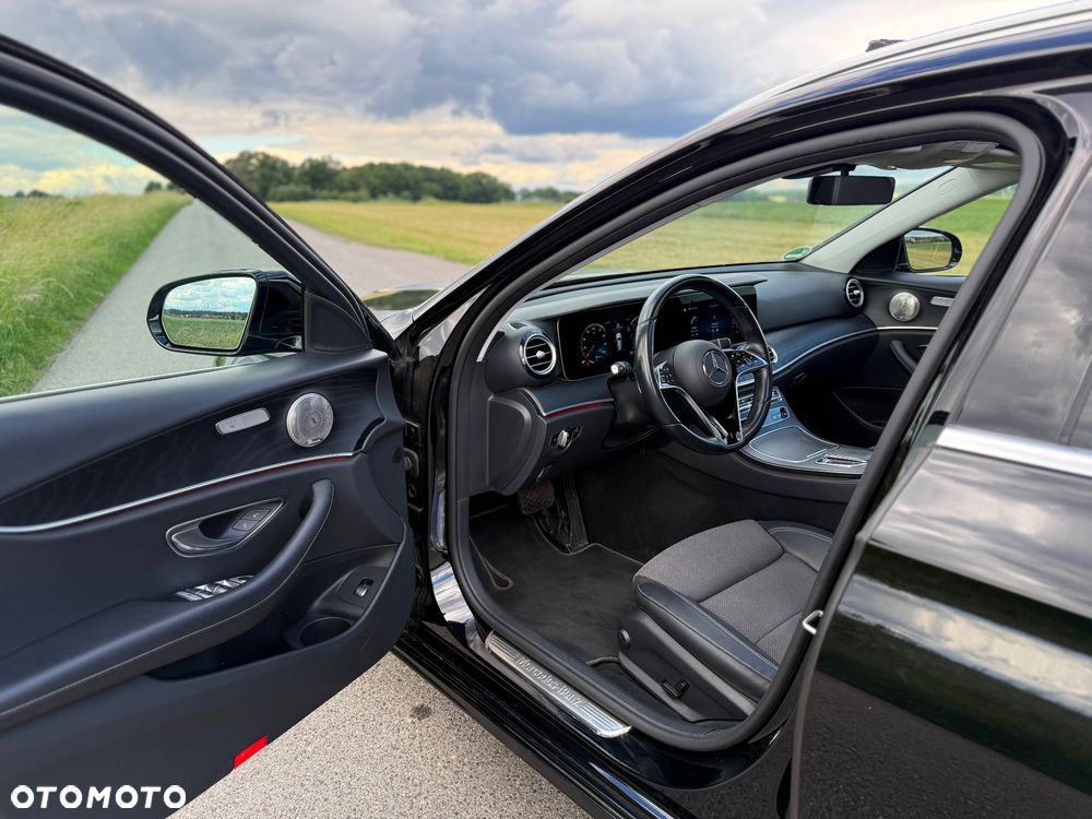 Mercedes-Benz Klasa E 220 d 9G-TRONIC Avantgarde - 10