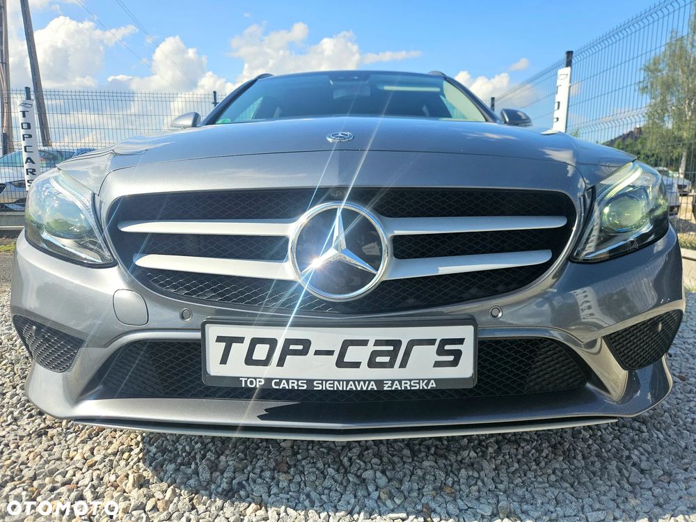 Mercedes-Benz Klasa C 220 d 4Matic T 9G-TRONIC - 8