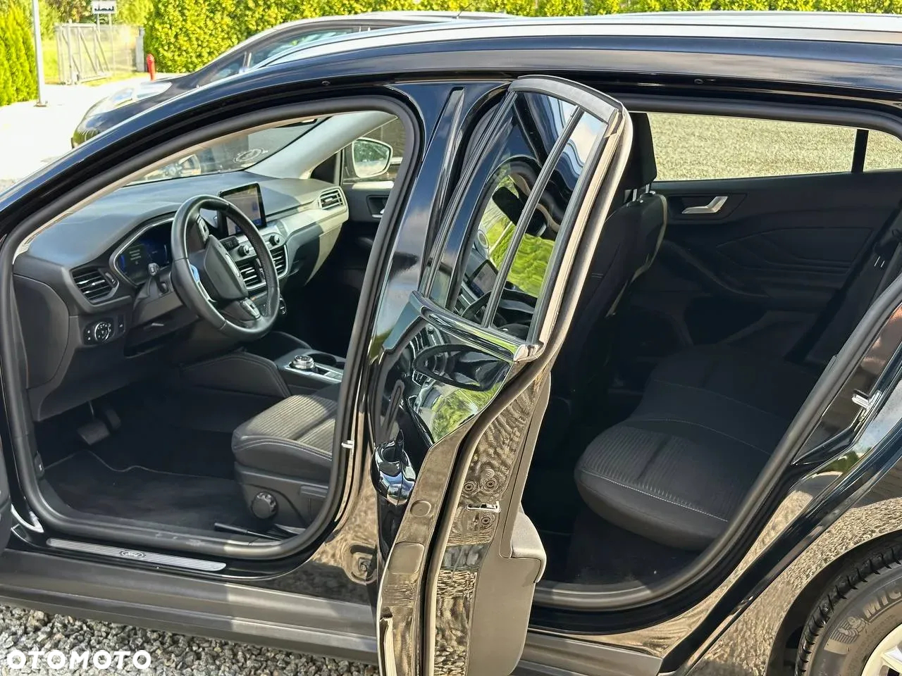 Ford Focus 1.5 EcoBlue Start-Stopp-System TITANIUM DESIGN - 9