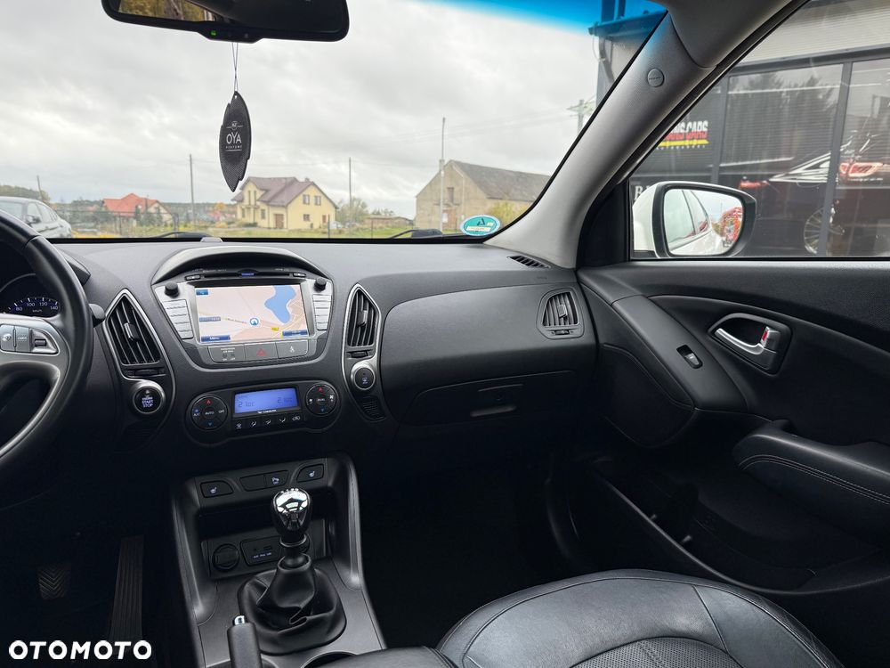 Hyundai ix35 blue 1.6 2WD Finale Gold - 15