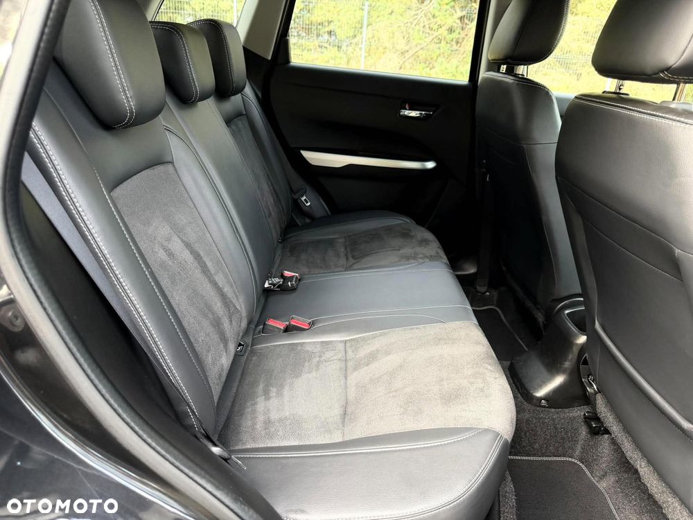 Suzuki Vitara 1.6 Premium 2WD - 26