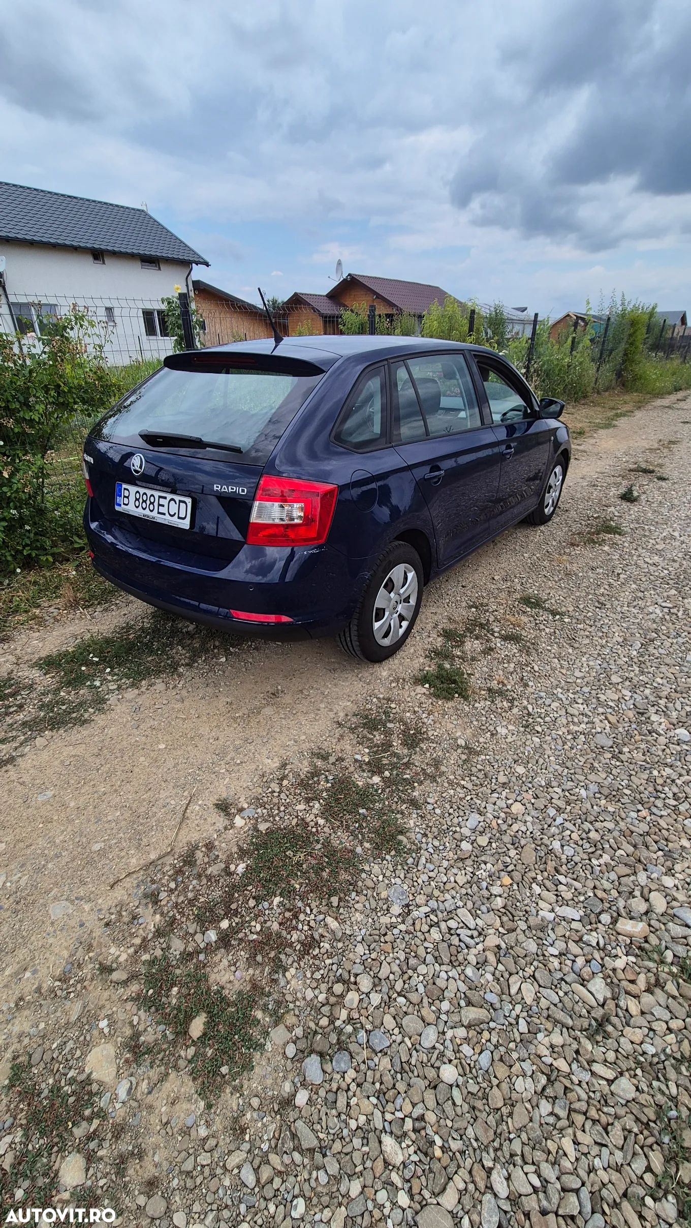 Skoda RAPID - 3
