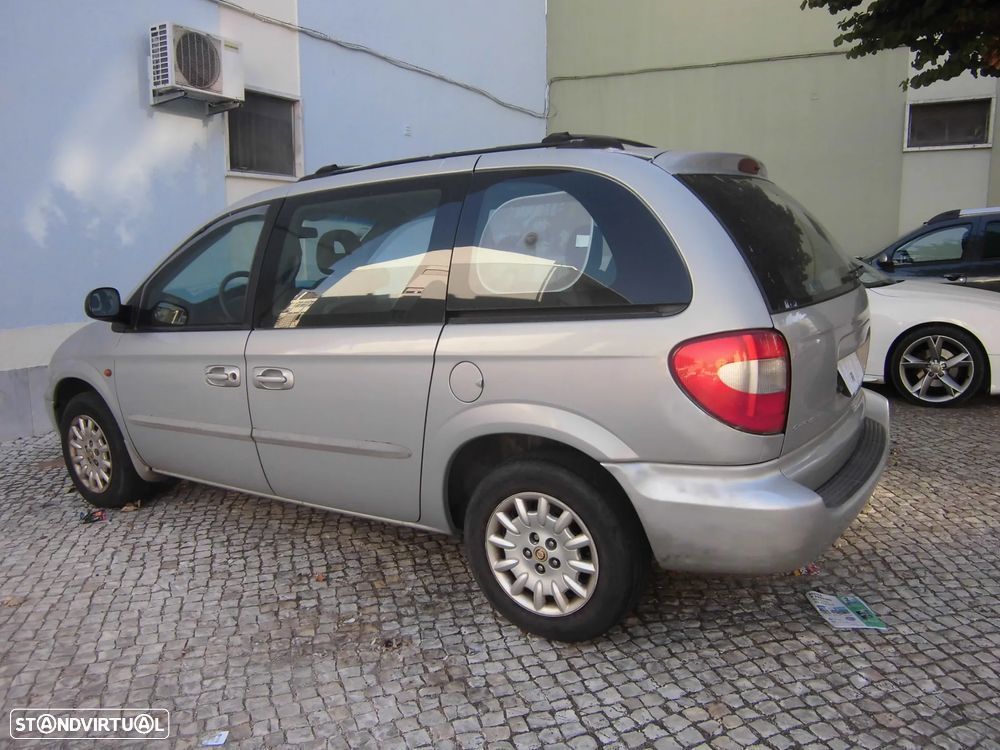 Chrysler Voyager - 2