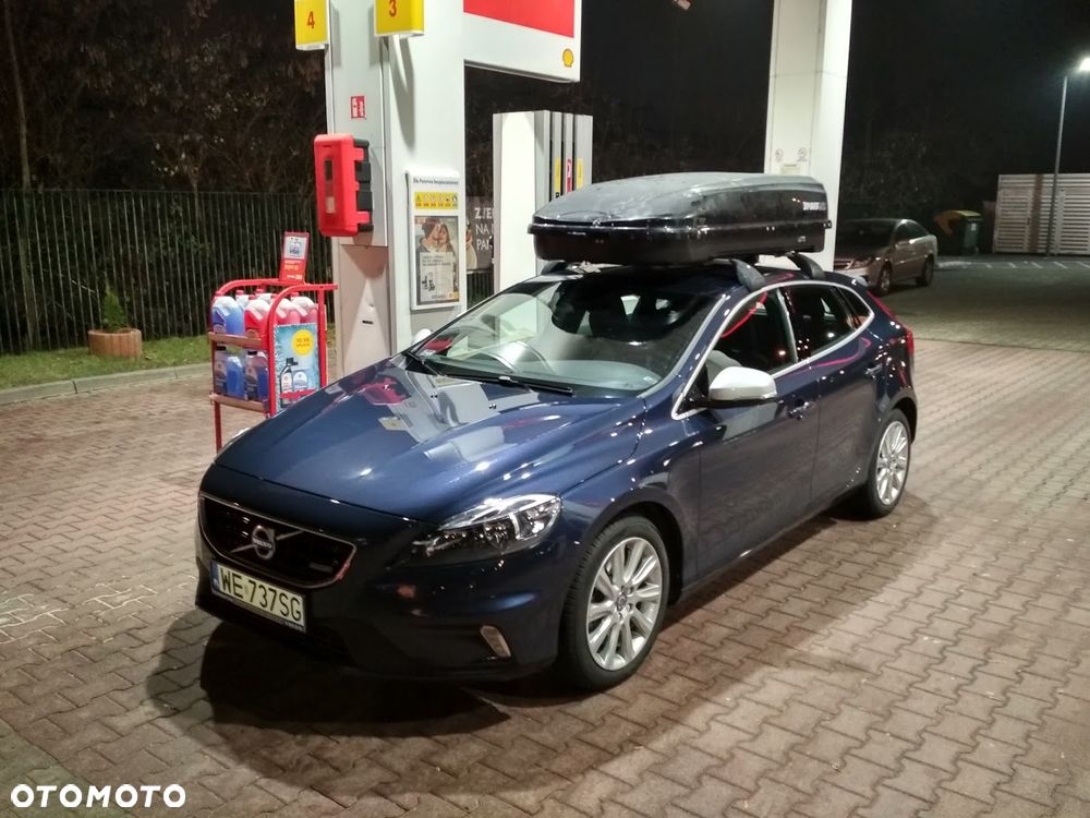 Volvo V40 T4 R-Design Momentum - 12