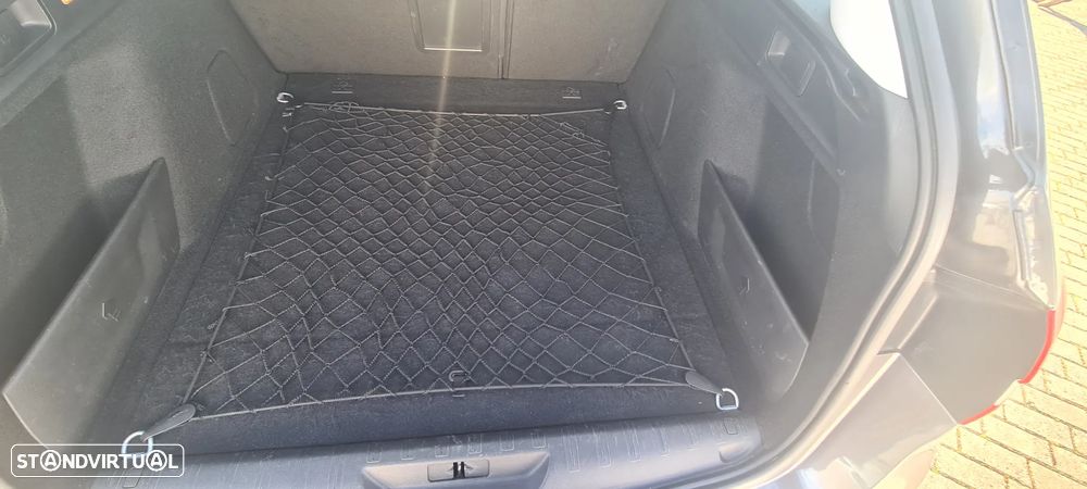 Peugeot 308 SW 1.6 BlueHDi Allure - 26