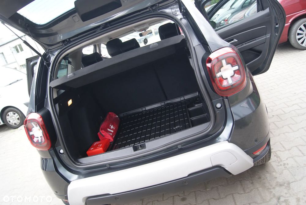 Dacia Duster 1.6 SCe Laureate S&S - 14
