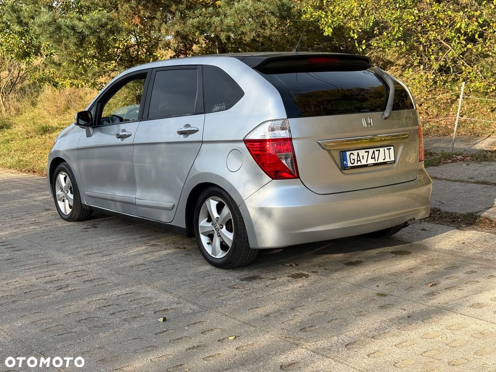 Honda Fr-V 2004 photo 3