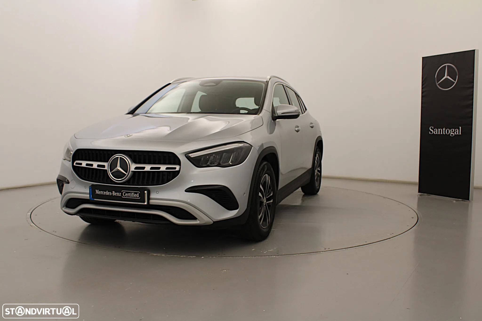 Mercedes-Benz GLA 200 Standard - 15
