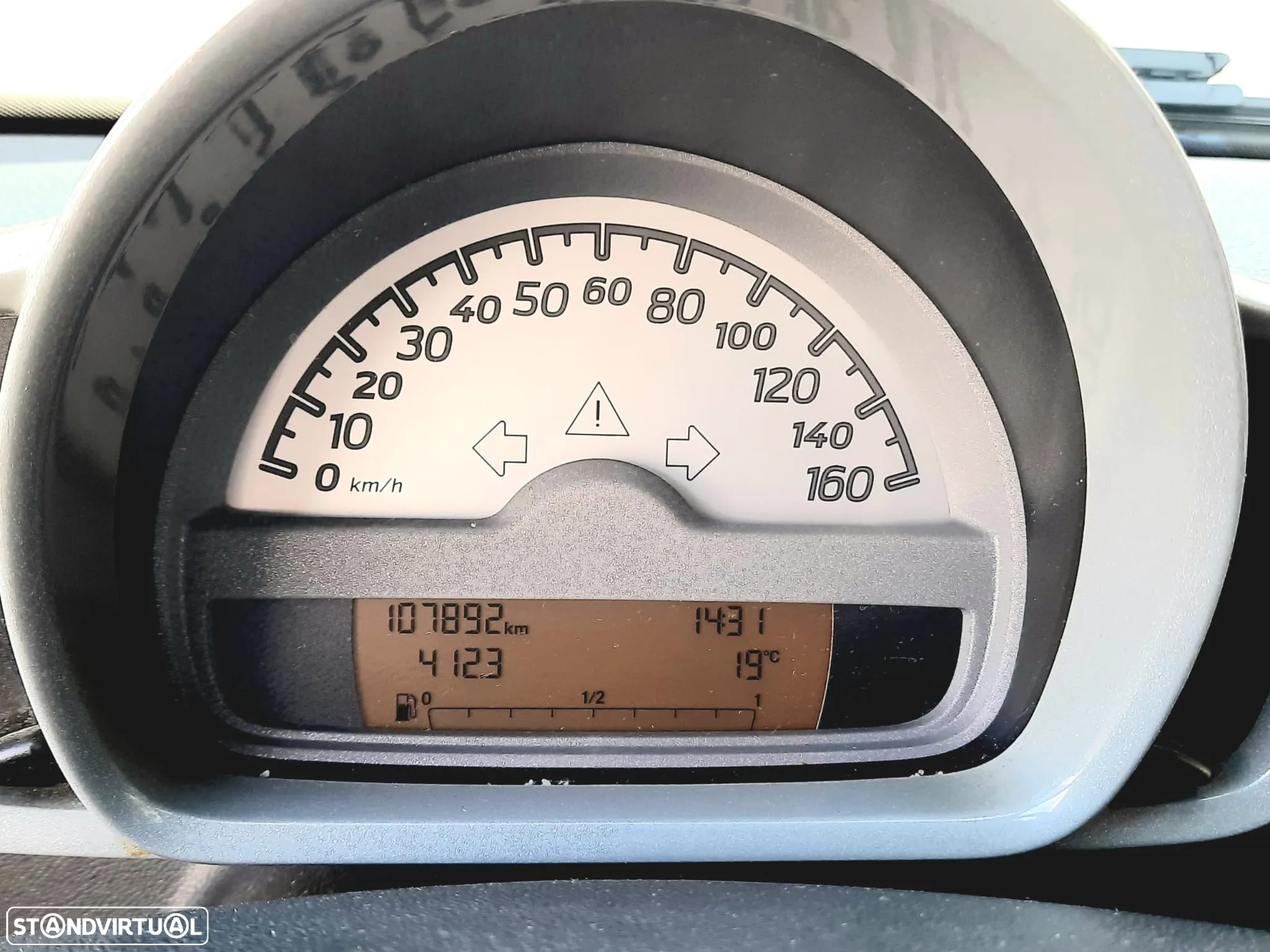 Smart ForTwo Coupé 0.8 cdi Pure 45 - 10