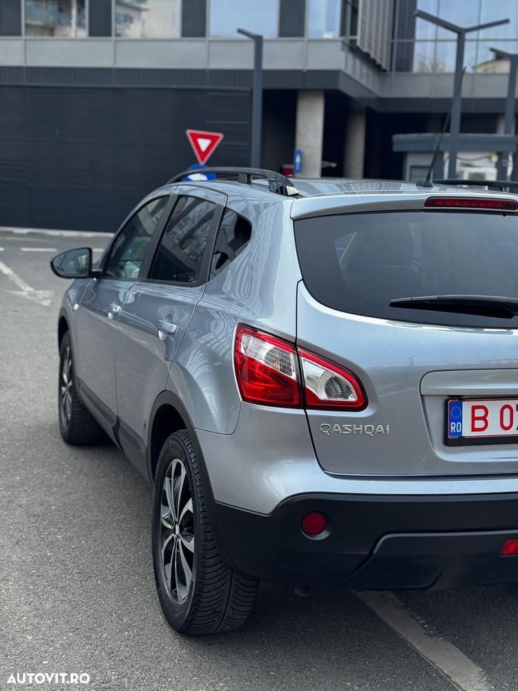 Nissan Qashqai 1.5 DCI VISIA - 27