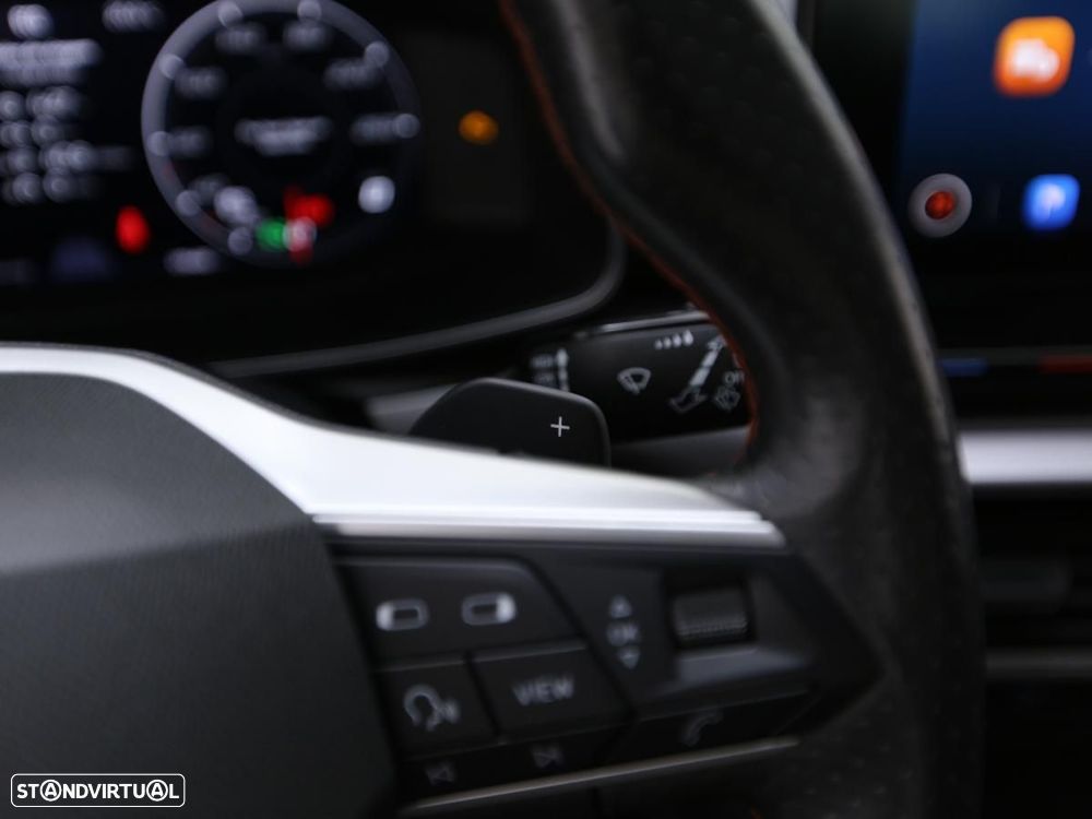 SEAT Leon ST 2.0 TDI FR DSG - 18