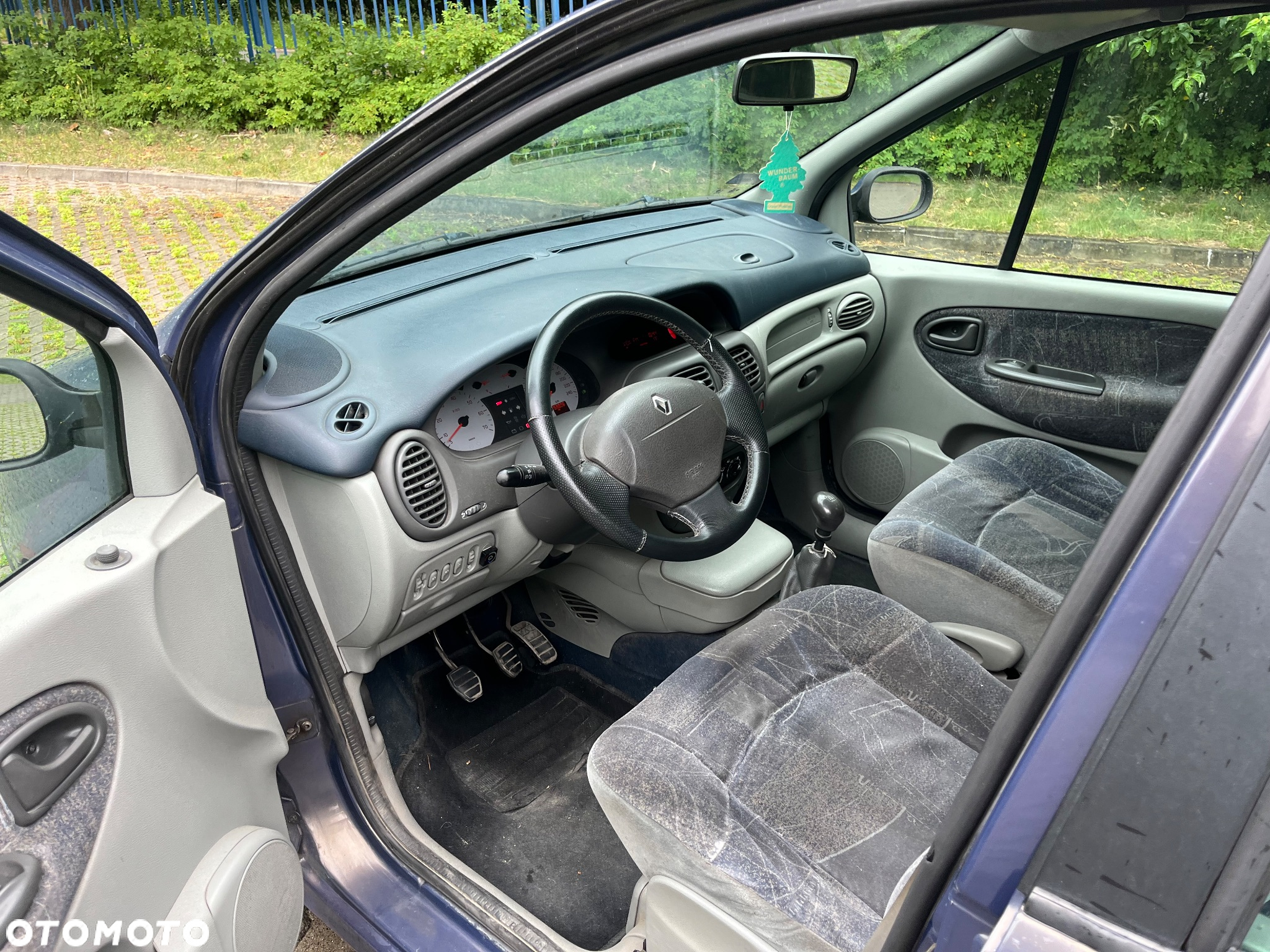 Renault Scenic 2.0 16V Alize - 15
