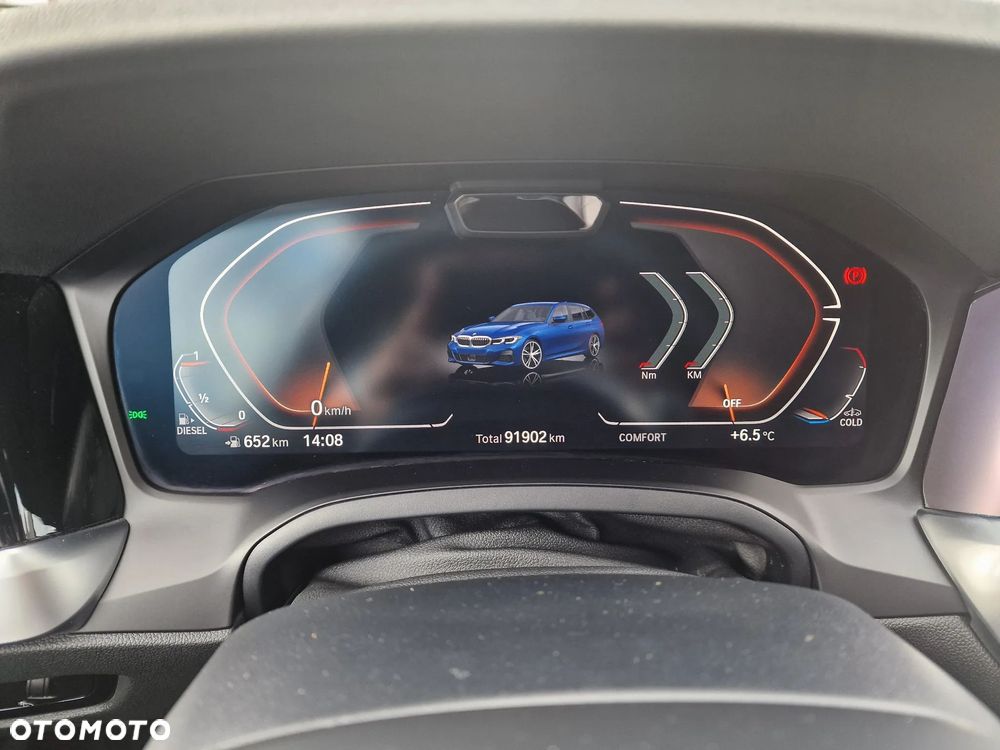 BMW Seria 3 320d xDrive M Sport Shadow - 21