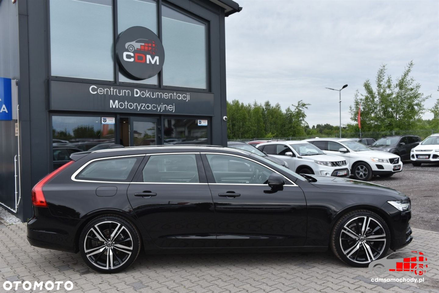 Volvo V90 D4 Momentum - 12