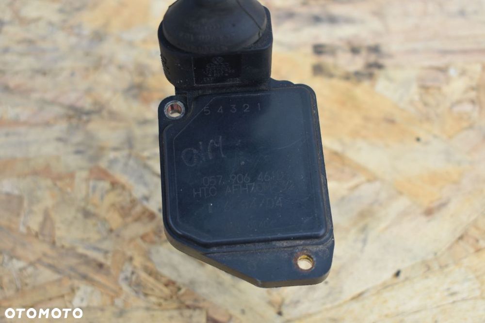 PRZEPŁYWOMIERZ POWIETRZA AUDI A8 D3 4.0TDI ASE 057906461D - 3