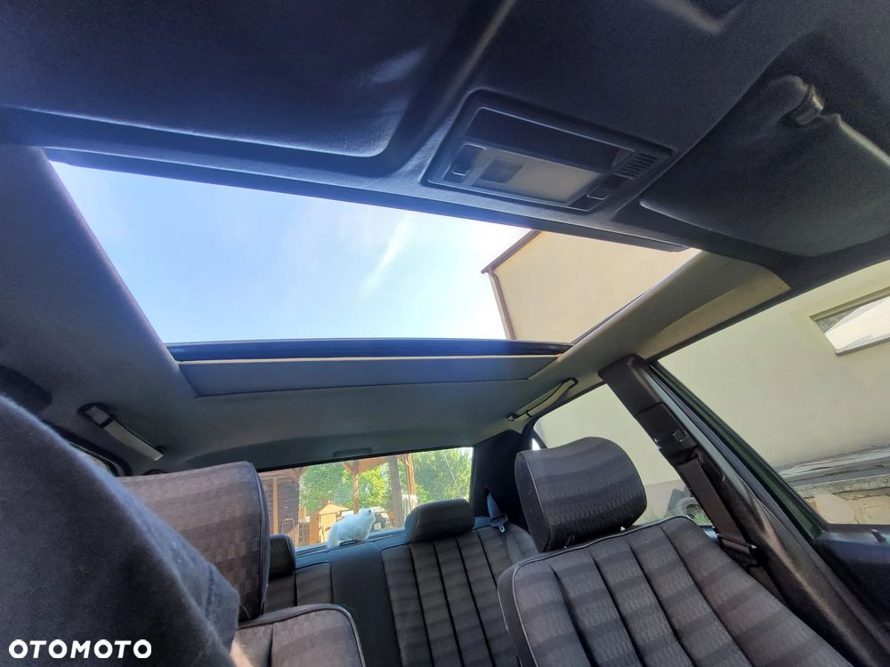 Mercedes-Benz W201 (190) - 4