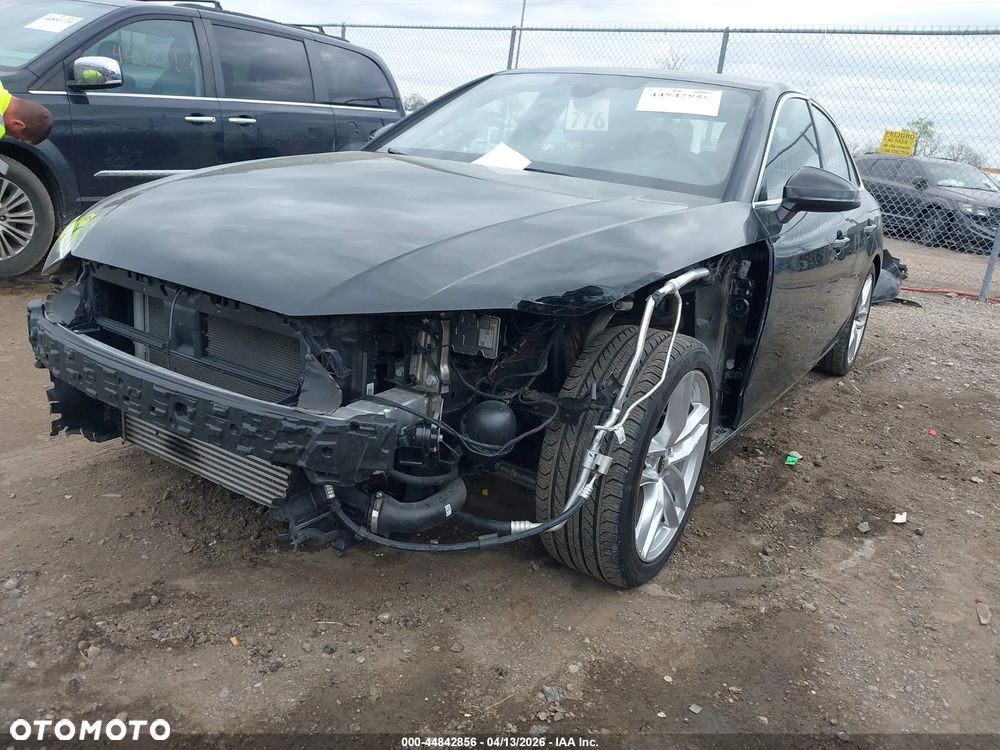 Audi A4 Limousine - 6