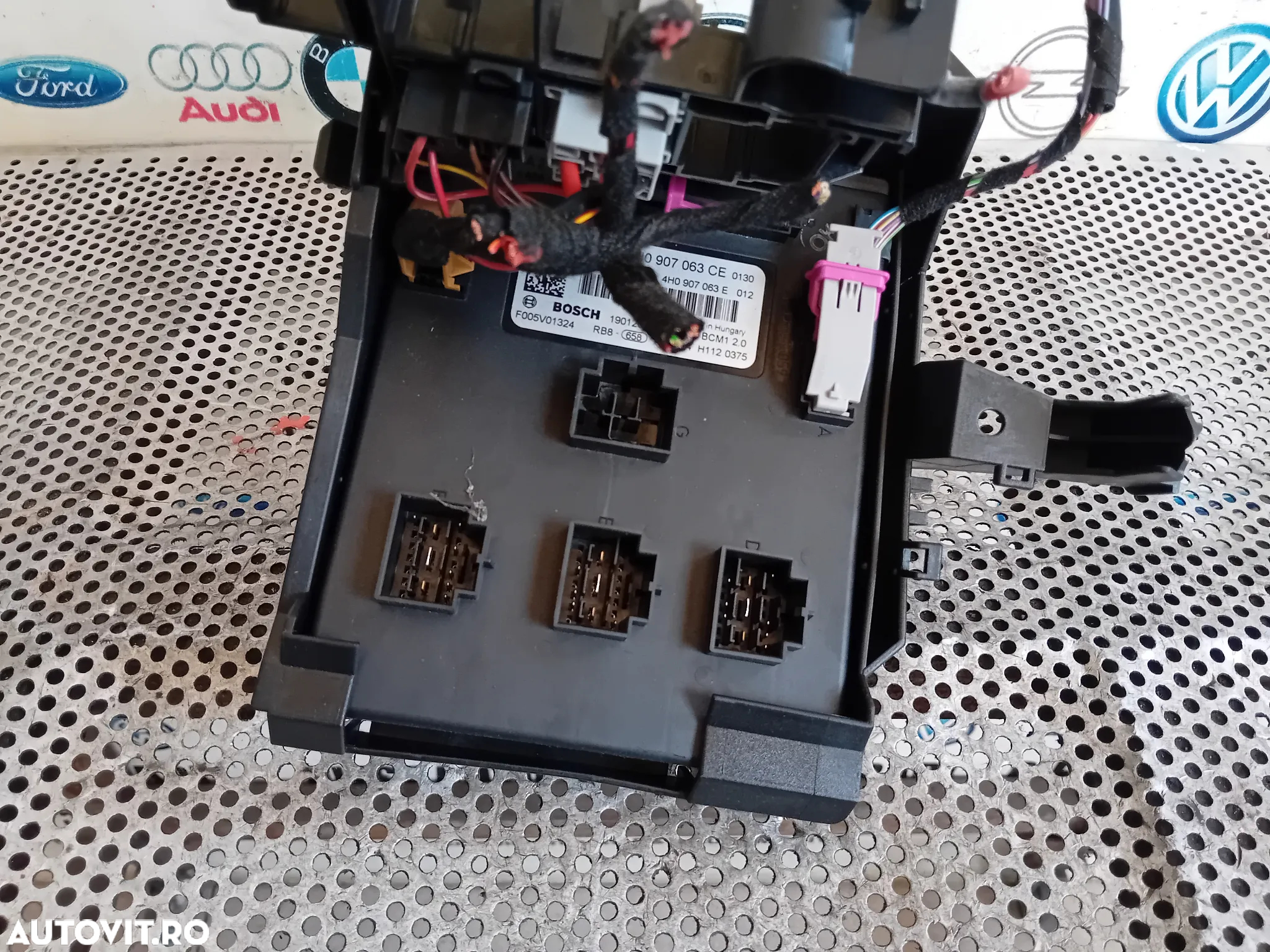 Calculator Modul Confort Audi A6 C7 A5 A8 A4 Cod 4H0907063CE Motor CNH CUtie Automata NYU - 4
