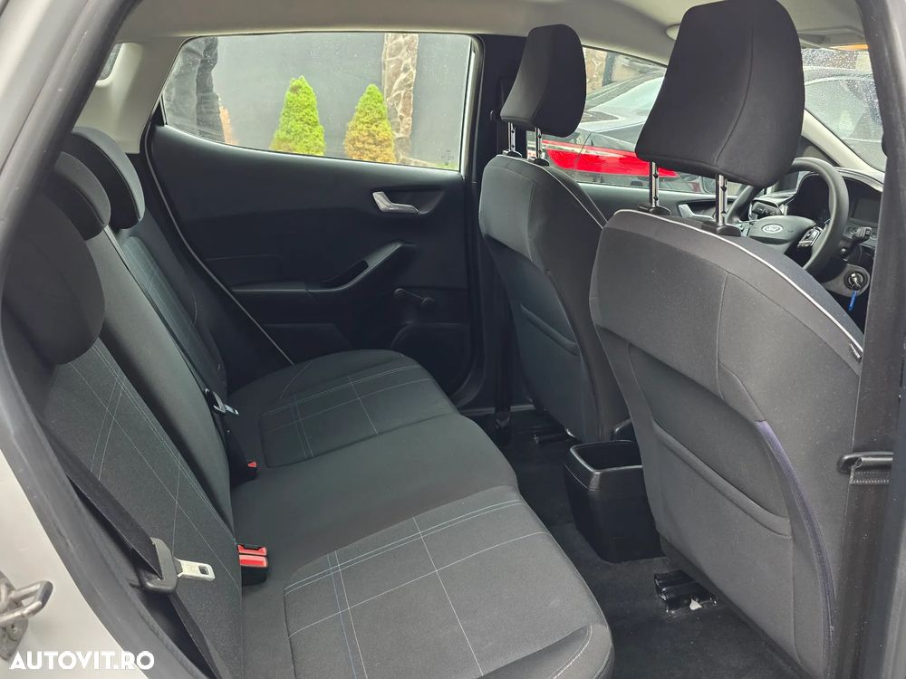 Ford Fiesta - 6