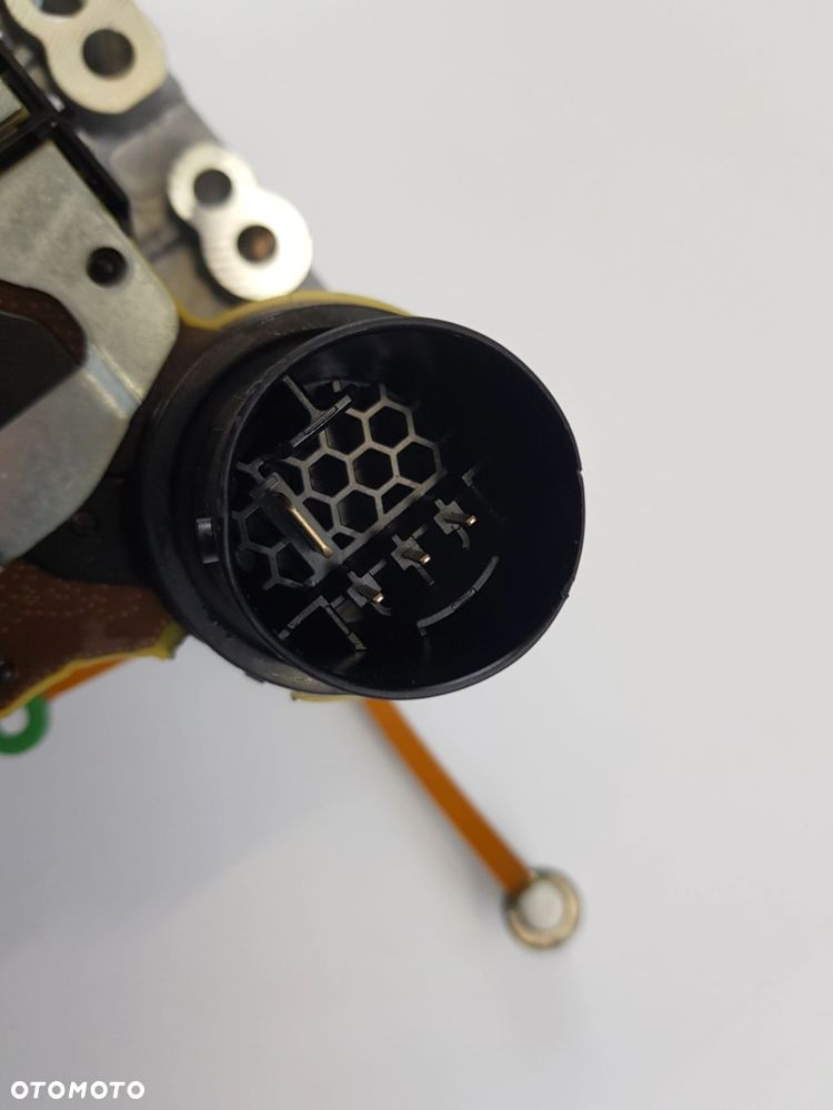 NOWY STEROWNIK MECHATRONIKA SKRZYNI BIEGÓW MERCEDES-BENZ W247 X247 W177 GLA CLA B-KLASA R2473771000 A2473704200 A0009010 - 9