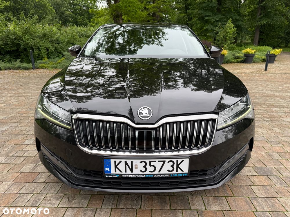 Skoda Superb 2.0 TDI SCR 4x4 Style DSG - 9