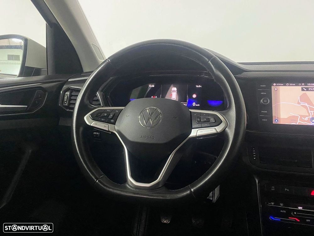 VW T-Cross 1.0 TSI - 12