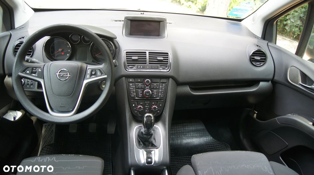 Opel Meriva - 14