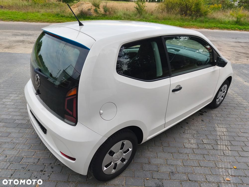 Volkswagen up! club - 17