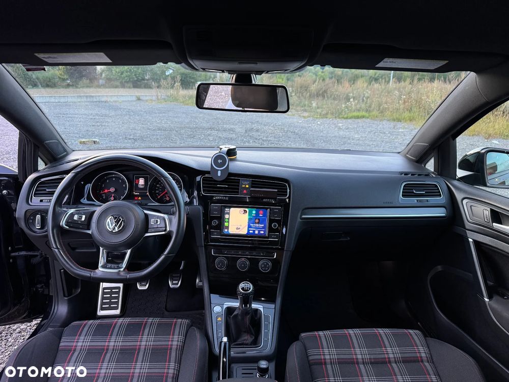 Volkswagen Golf GTI 2.0 TSI OPF Performance - 15