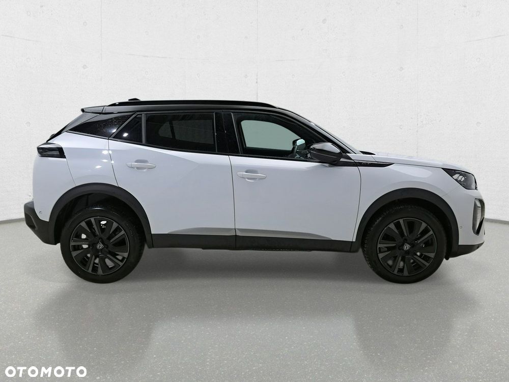 Peugeot 2008 - 8