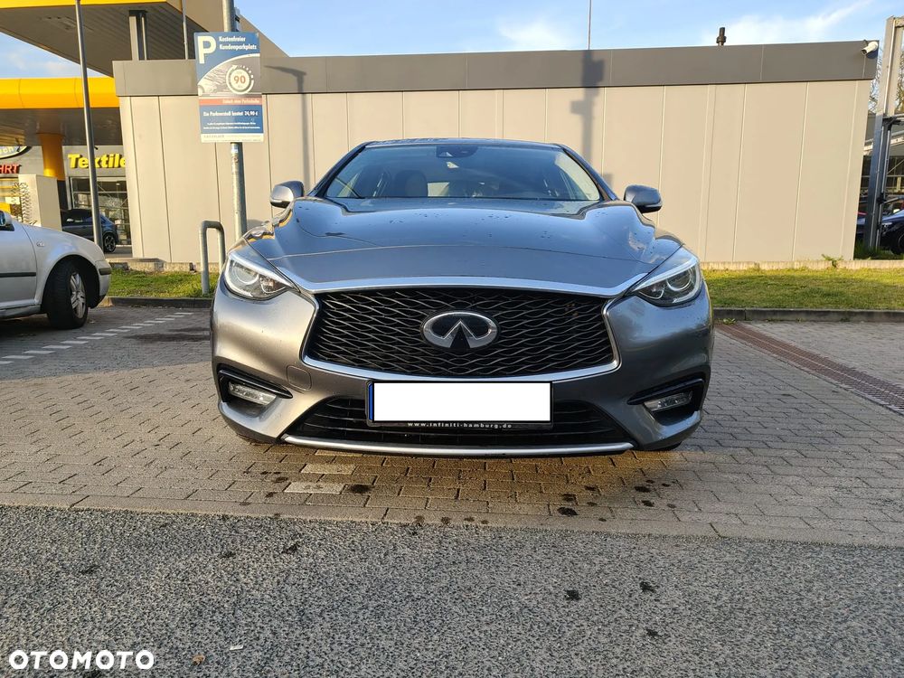 Infiniti Q30 1.5d - 1
