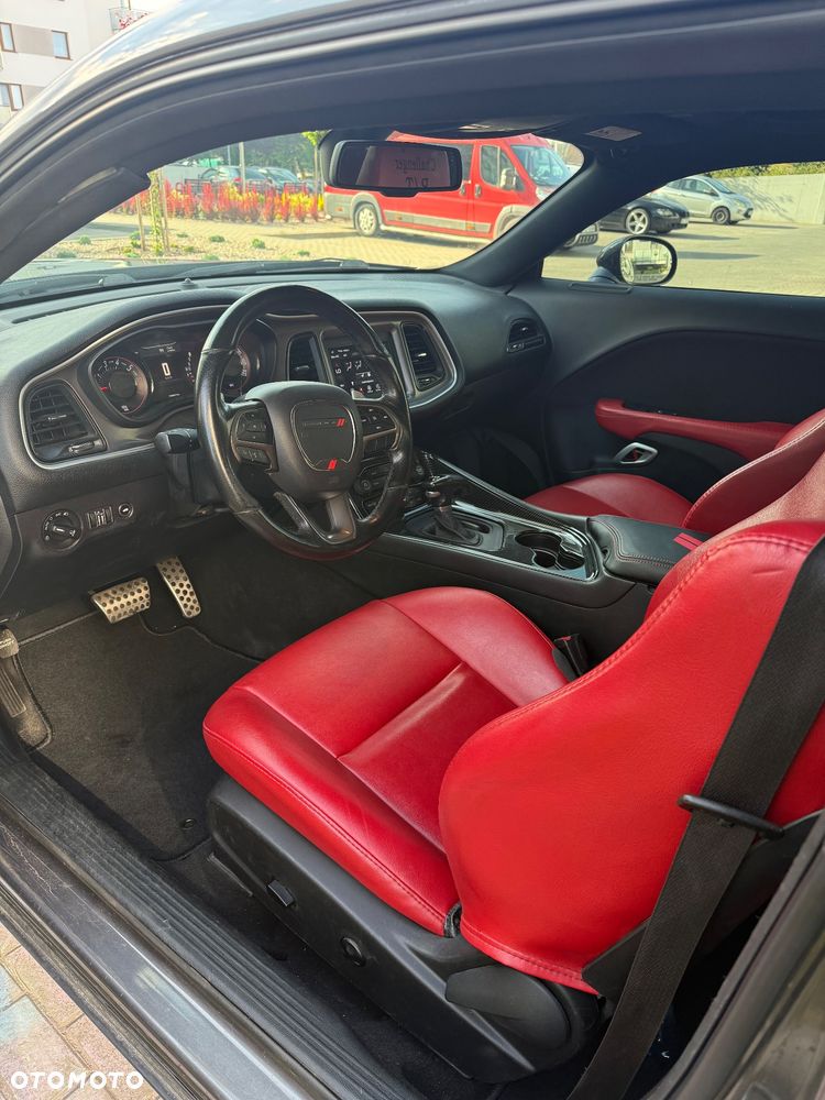 Dodge Challenger 5.7 R/T - 13
