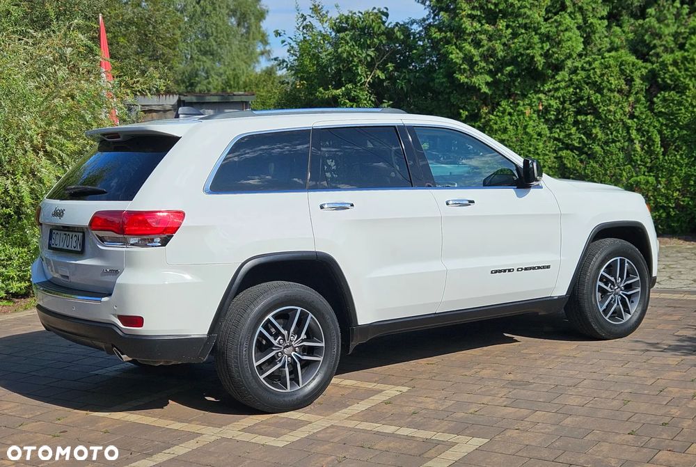 Jeep Grand Cherokee - 8