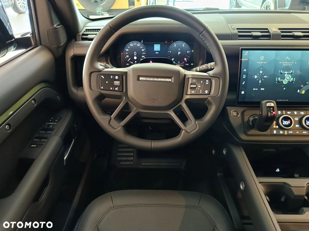 Land Rover Defender - 20