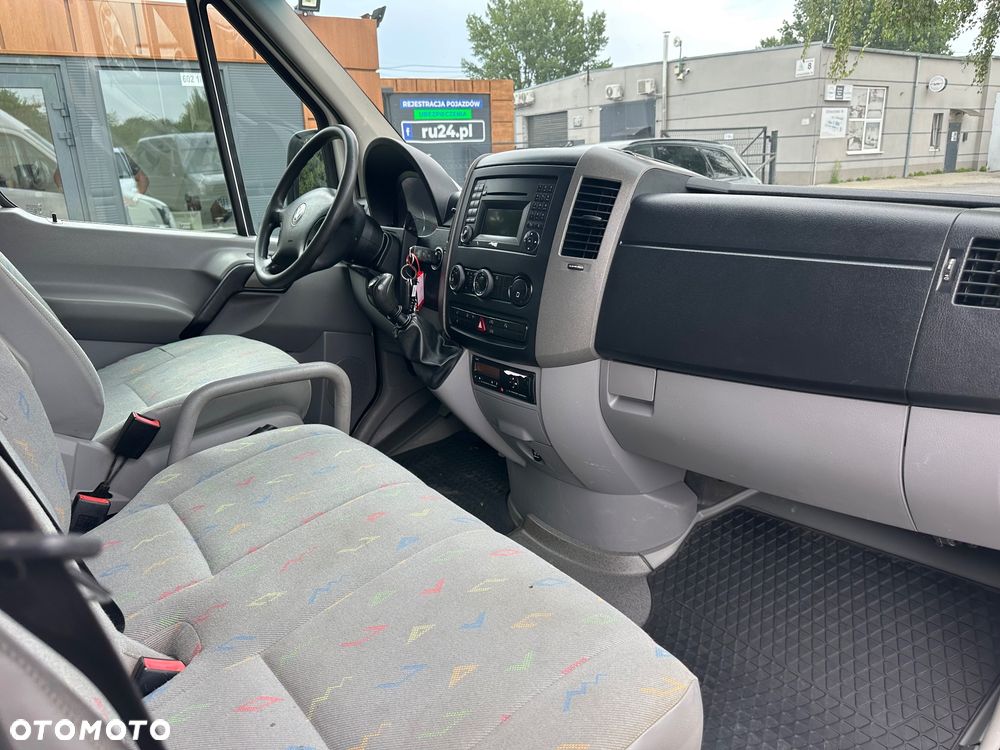 Volkswagen Crafter 2.5tdi 136ps L2H2 2010r Klima tempomat - 21