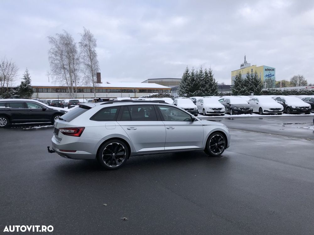 Skoda Superb Combi 2.0 TDI 4X4 DSG Sportline - 18