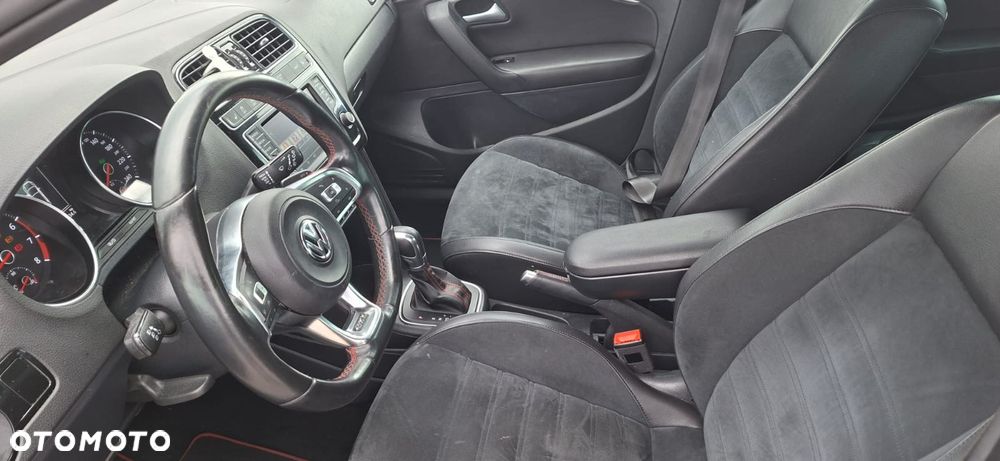 Volkswagen Polo 1.8 TSI (Blue Motion Technology) DSG GTI - 11