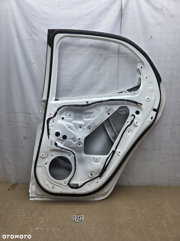 Toyota Yaris IV 4 od 20r DRZWI PRAWY PRAWE TYŁ TYLNE - 6