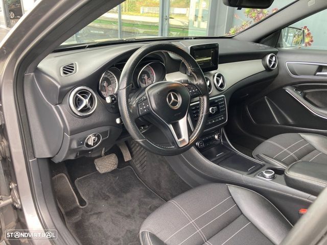Mercedes-Benz GLA 220 d Urban — fotografia 14