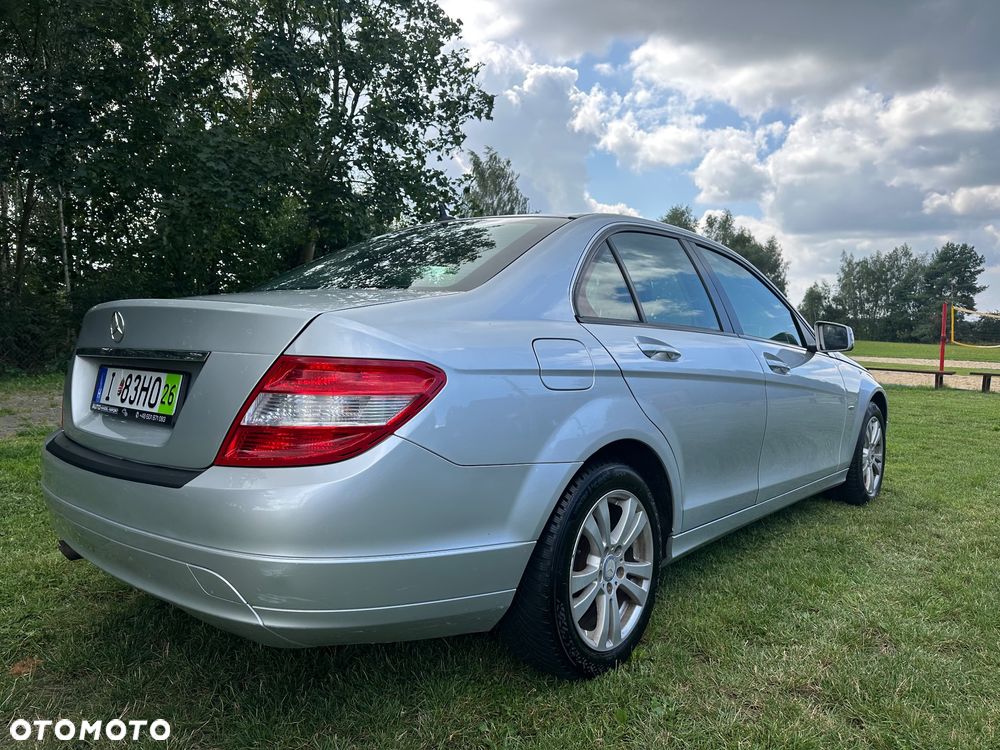 Mercedes-Benz Klasa C 180 Kompressor BlueEFFICIENCY - 11