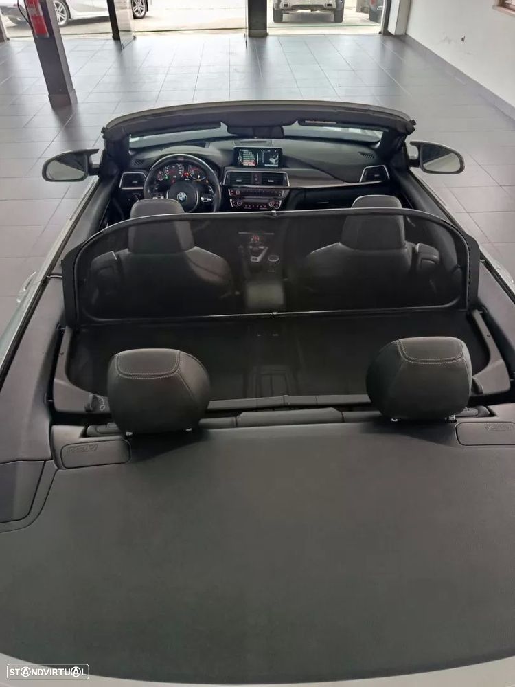 BMW M4 Auto - 33