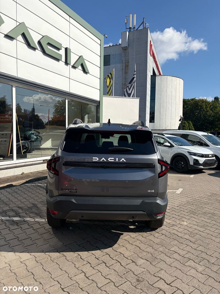 Dacia Duster 1.2 TCe Hybrid-G 150 Journey 4x4 - 7
