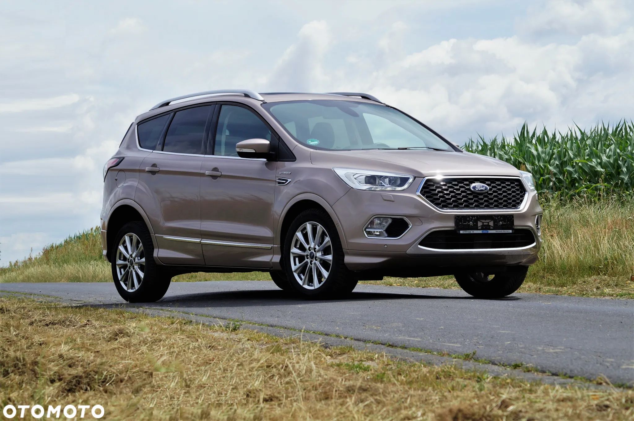 Ford Kuga - 1
