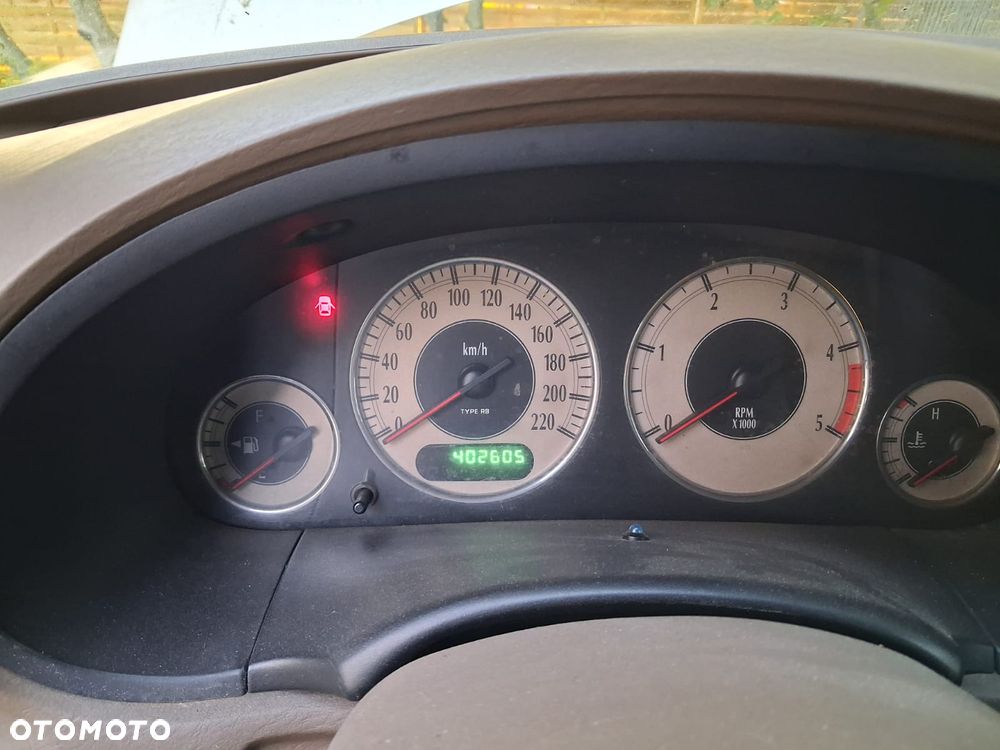 Chrysler Voyager 2.5L CRD SE - 3
