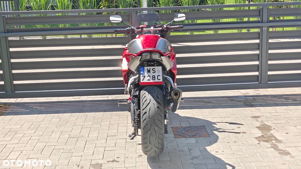 Yamaha FZ - 5