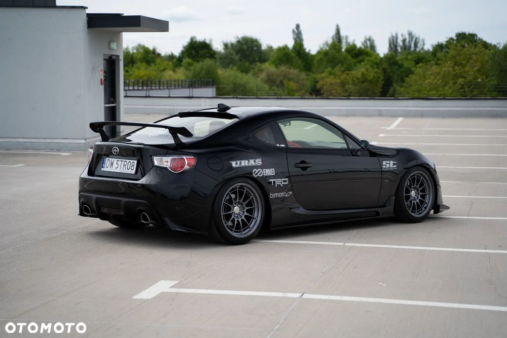 Toyota GT86 2.0 Premium - 3