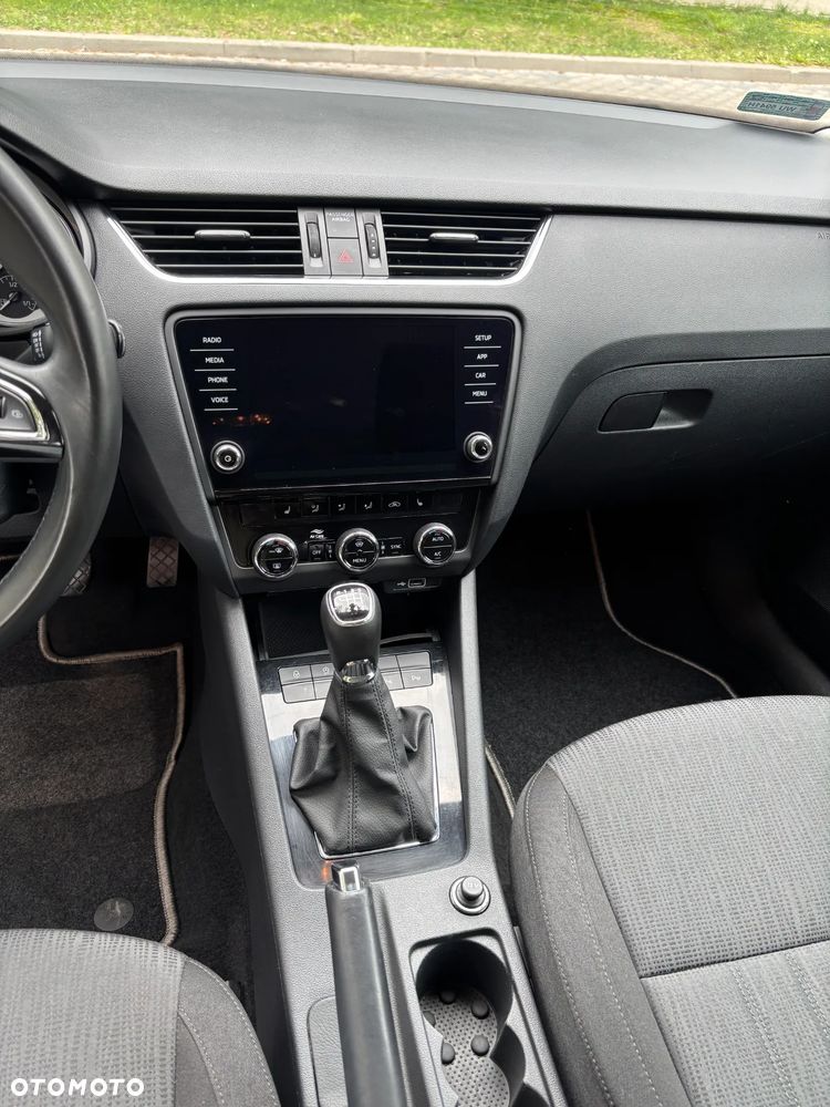 Skoda Octavia 1.5 TSI GPF ACT Style - 32