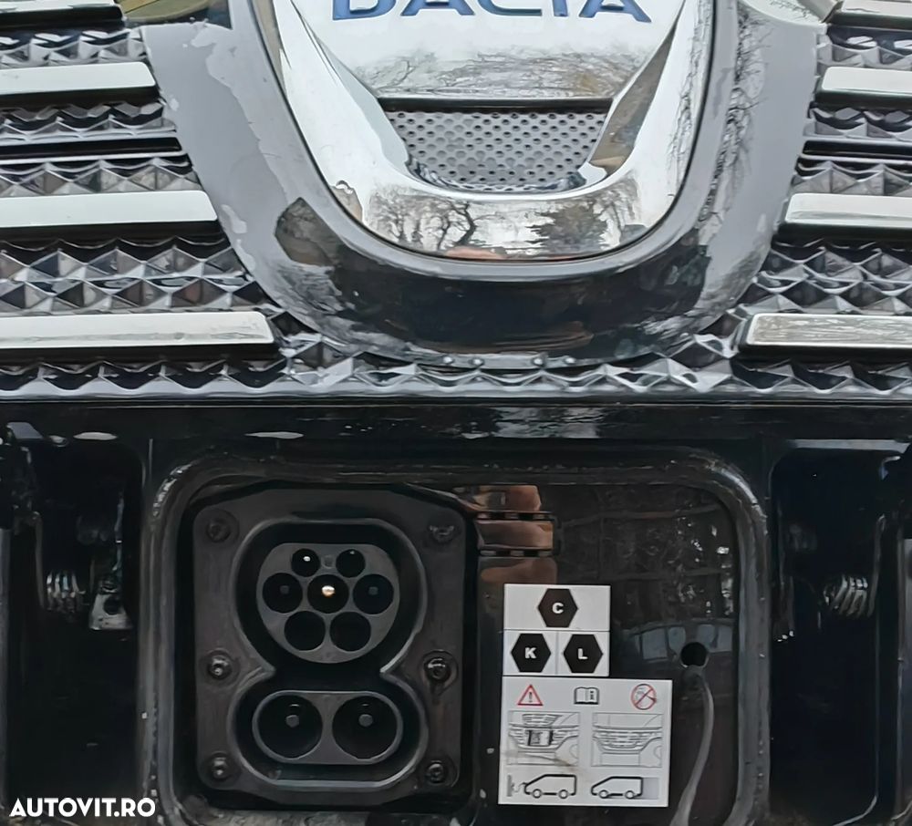 Dacia Spring Expression - 9